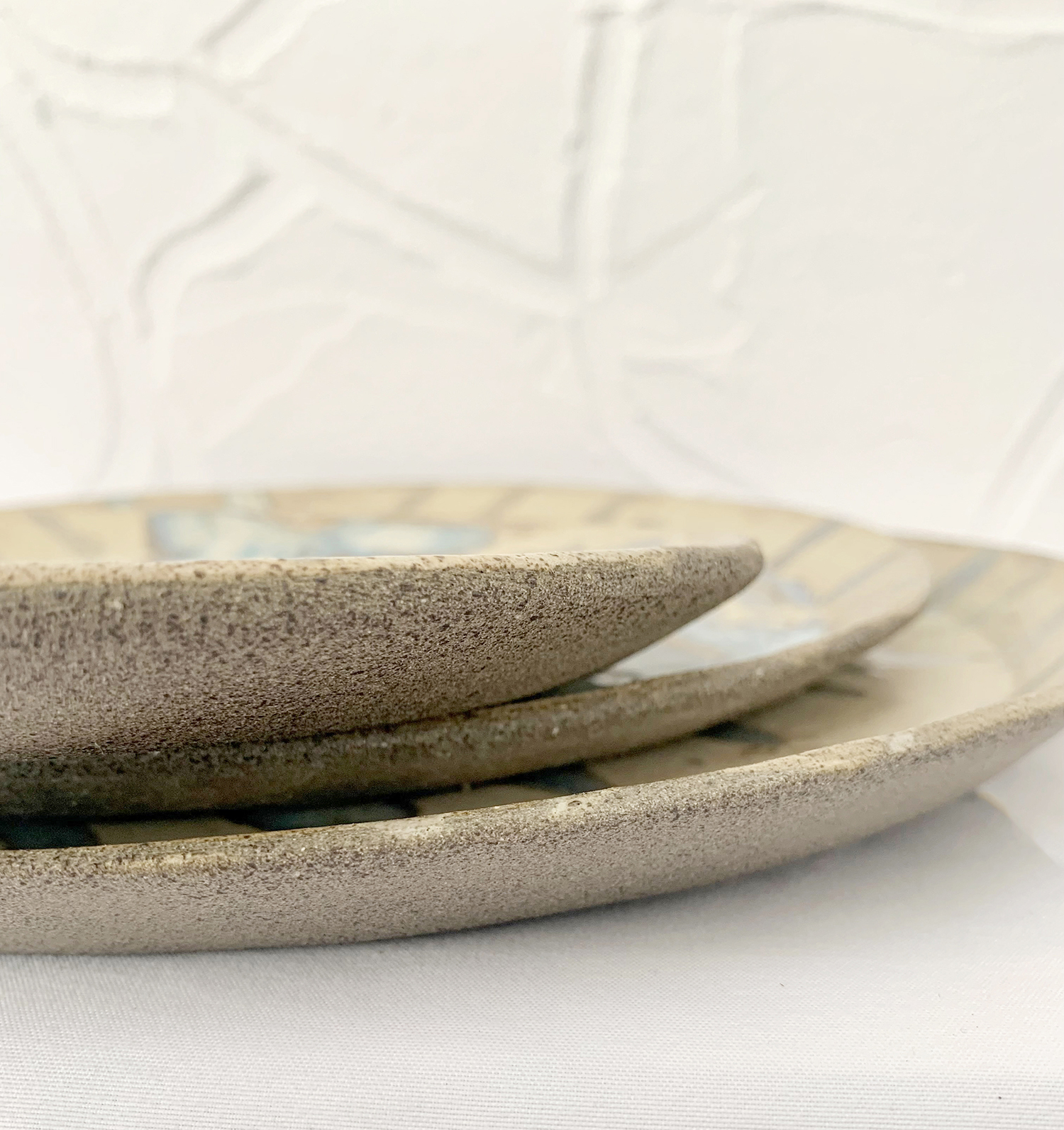 "Aether" ceramic plates