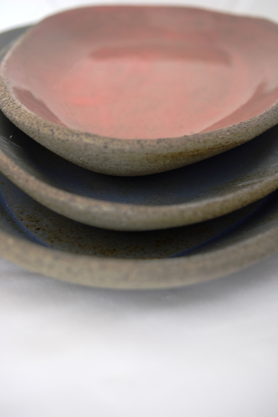 "Ovalis" Ceramic Plates - Image 3